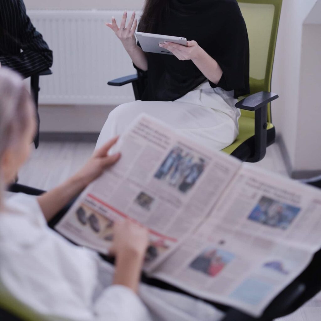 Literasi media dan informasi